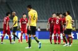 开云体育-上海上港击败领头羊，豪取八连胜