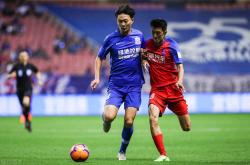 开云体育app-苏宁击败深圳，实现赛季双杀，登顶积分榜