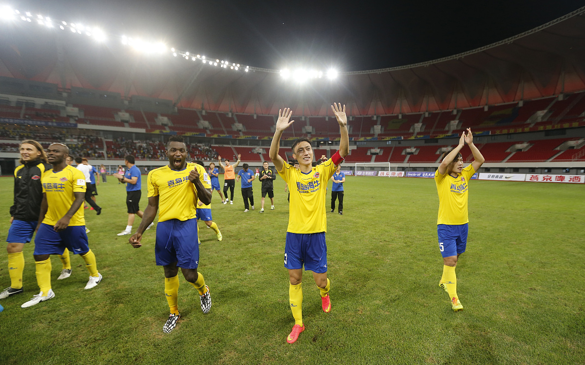 本轮比赛中球队实力对决将展现谁更强