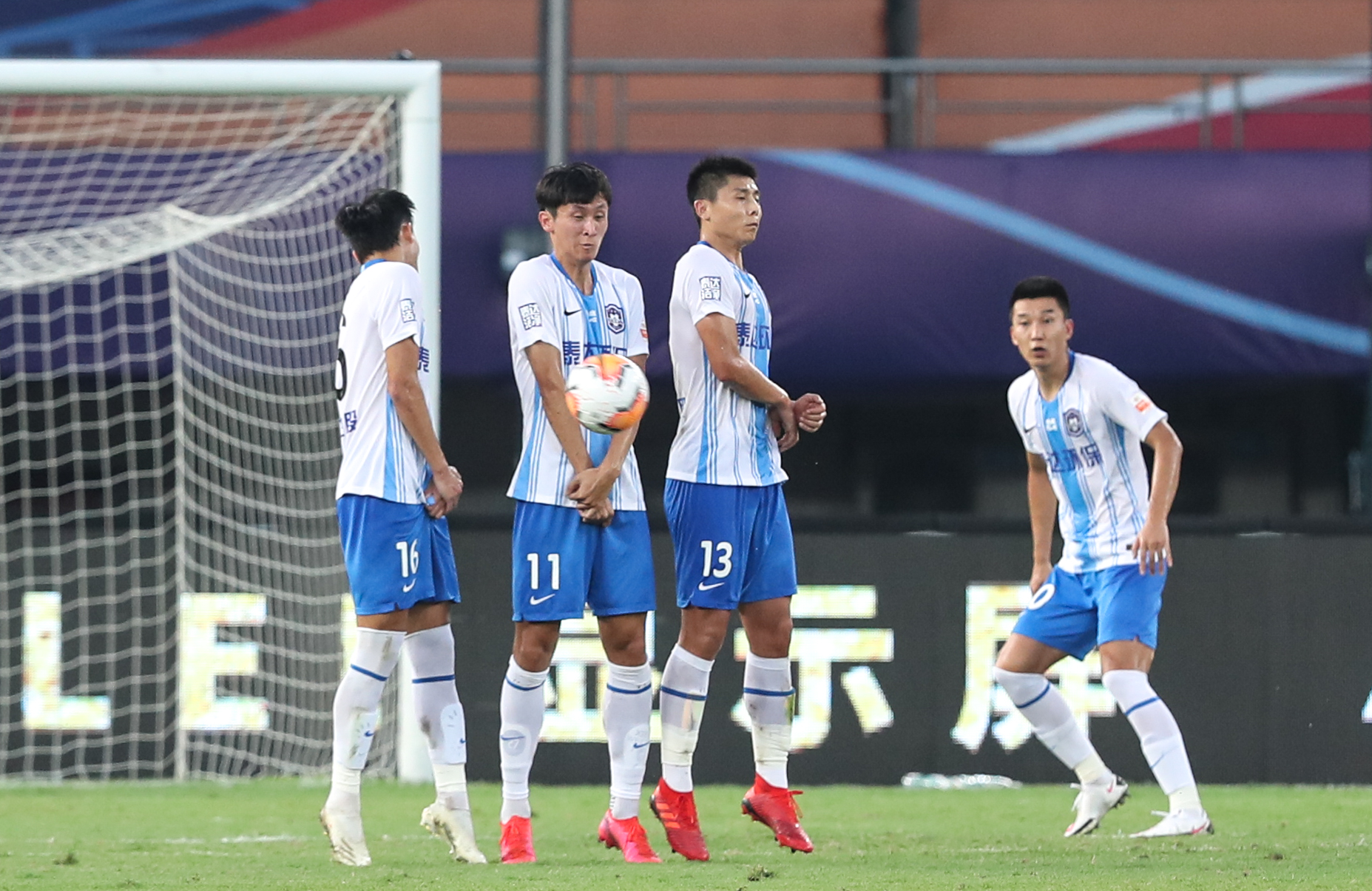 青岛黄海不敌重庆力帆，遭遇中超两连败