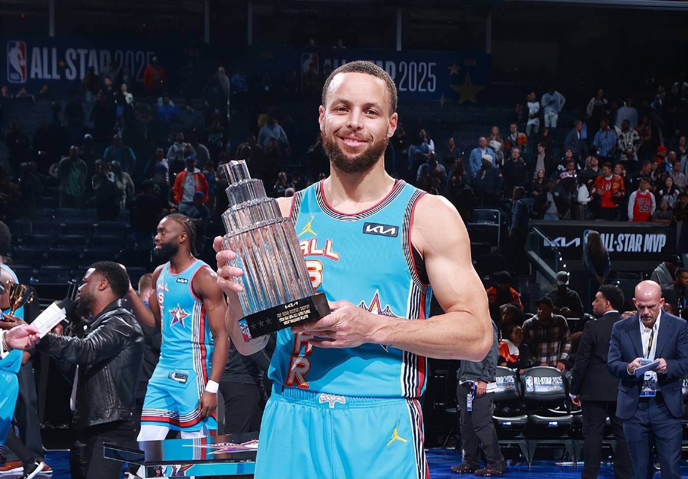 NBA球星个人数据完美,场场比赛场场精彩 NBA球星个人数据完美,场场比赛场场精彩